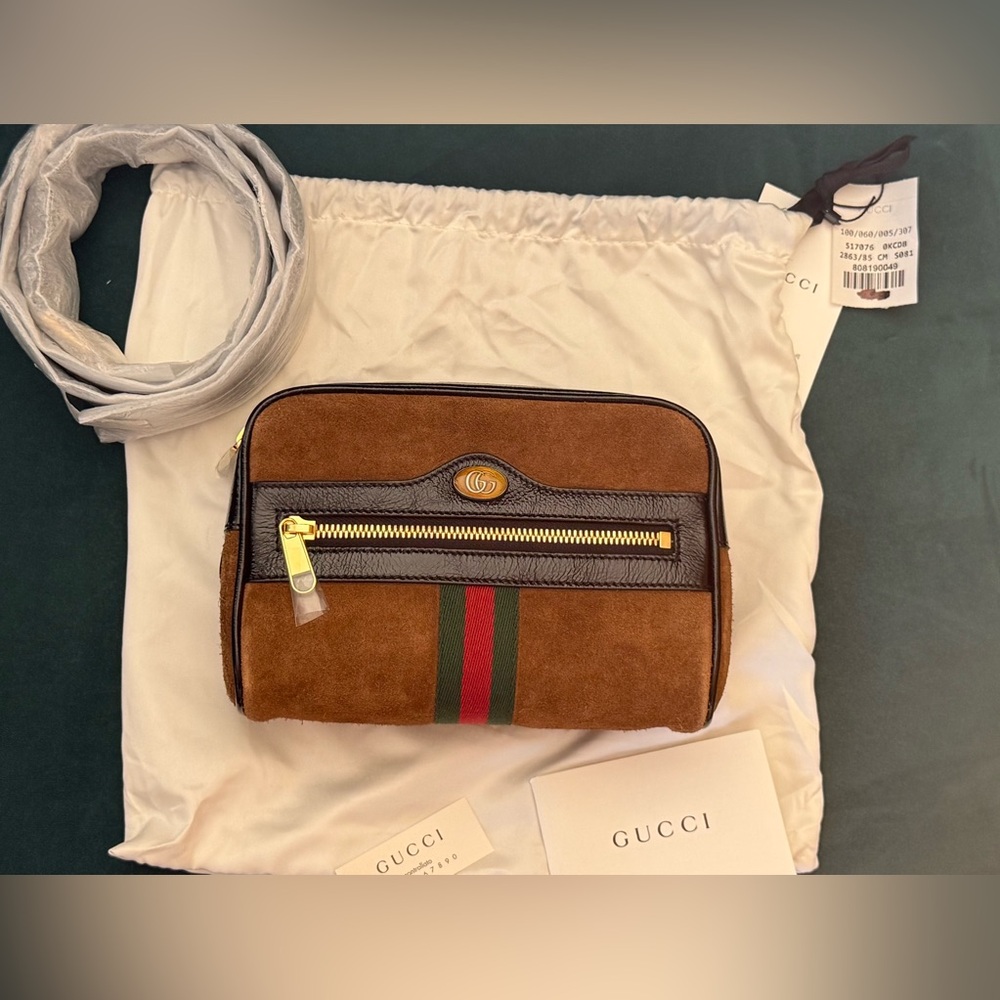 Gucci Black and Brown Belt Bag with Gold Accents - Picture 2 of 16